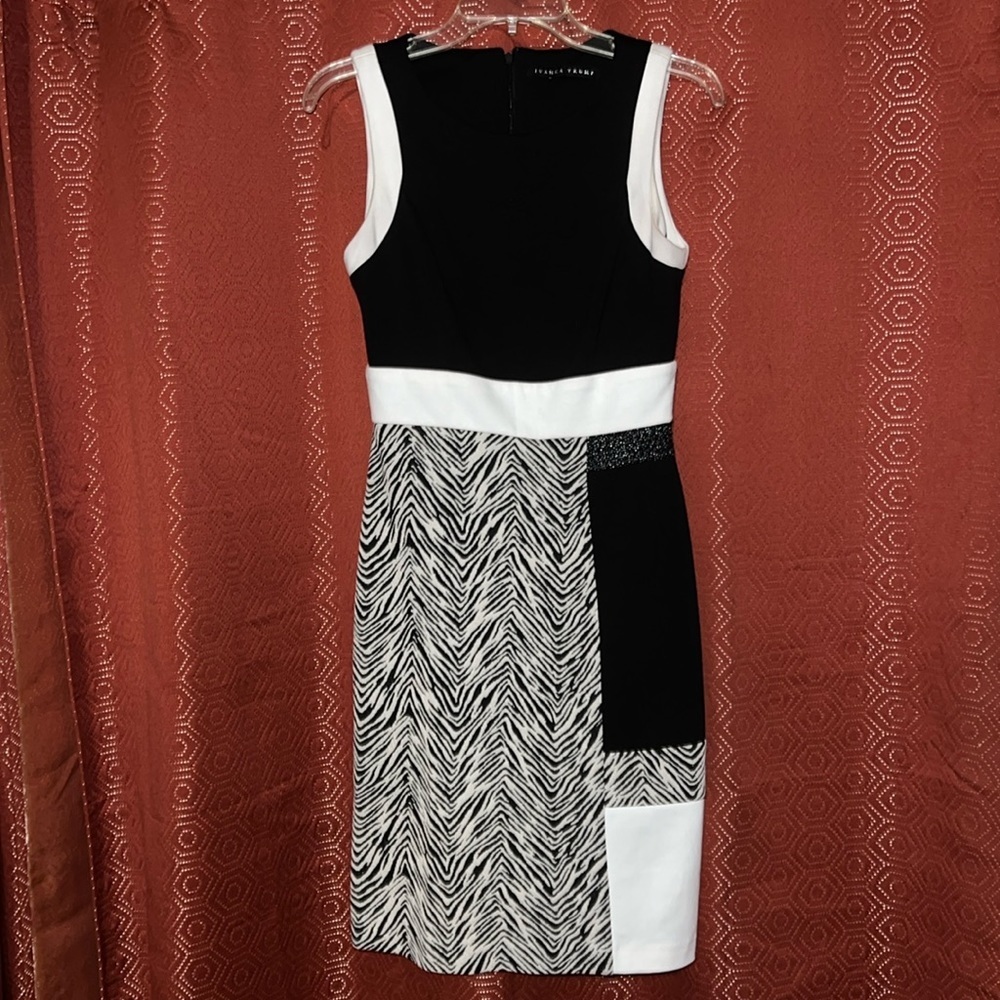 Ivanka Trump Sleeveless Black White Dress S Petite
